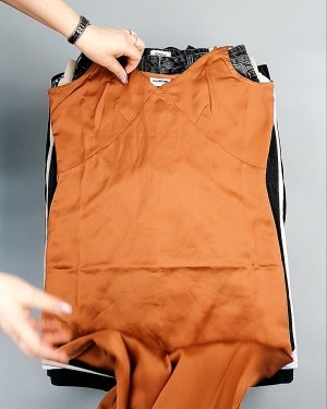 Фотография  681 - Bestseller Summer mix 104#15 кг, ЛОТ №7493 оптом в Краснодаре и Краснодарском крае