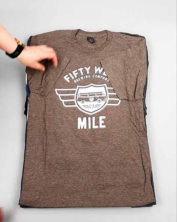 Фотография  892 - Футболки СТОК CAN 084#5 кг, ЛОТ №7839 оптом в Краснодаре и Краснодарском крае