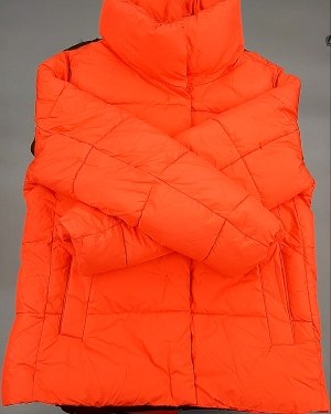 Купить Верхняя одежда AMAZON жен 015#10 кг, ЛОТ №7712 оптом в Краснодаре и Краснодарском крае