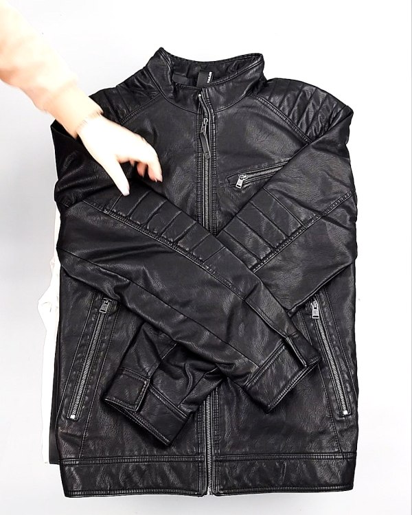 Фотография  363 - Верхняя одежда весна TOM TAILOR 124#7,1 кг, ЛОТ №7580 оптом в Краснодаре и Краснодарском крае