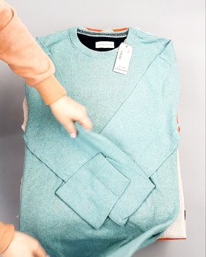 Фотография 877 - Джемпера легкие мужские TOM TAILOR 124#8,7 кг, ЛОТ №7606 оптом в Краснодаре и Краснодарском крае