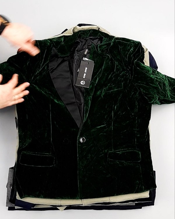 Фотография  556 - Пиджаки муж AMAZON 015#7 кг, ЛОТ №7769 оптом в Краснодаре и Краснодарском крае