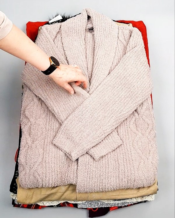 Фотография  857 - Кардиганы СТОК CAN 084#7 кг, ЛОТ №7672 оптом в Краснодаре и Краснодарском крае