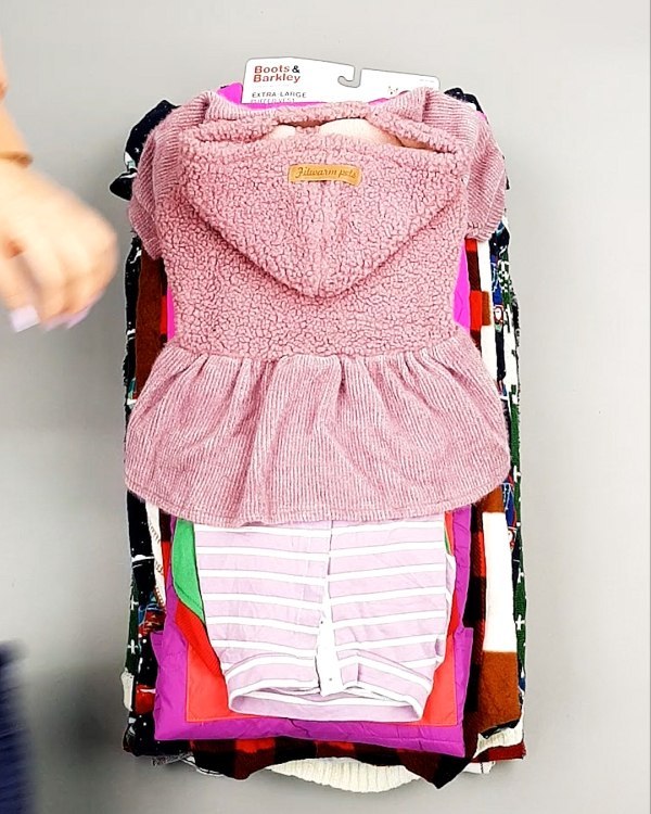 Фотография  681 - Одежда для собак AMAZON 015#4 кг, ЛОТ №7800 оптом в Краснодаре и Краснодарском крае