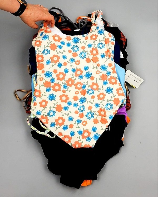 Фотография  314 - Купальники AMAZON жен 015#4 кг, ЛОТ №7796 оптом в Краснодаре и Краснодарском крае