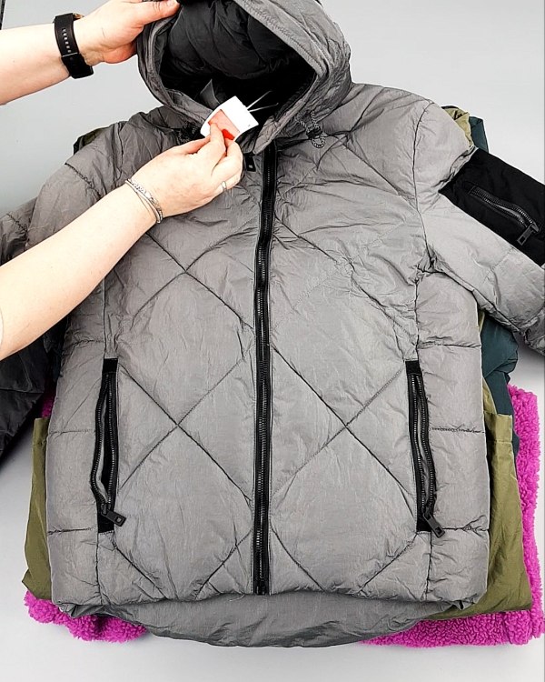 Фотография  540 - Верхняя одежда м/ж C&A 025#10 кг оптом в Краснодаре и Краснодарском крае