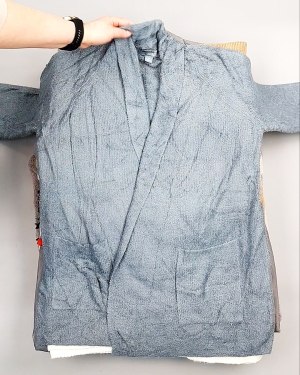 Фотография  594 - Кардиганы СТОК CAN 084#7 кг, ЛОТ №7673 оптом в Краснодаре и Краснодарском крае