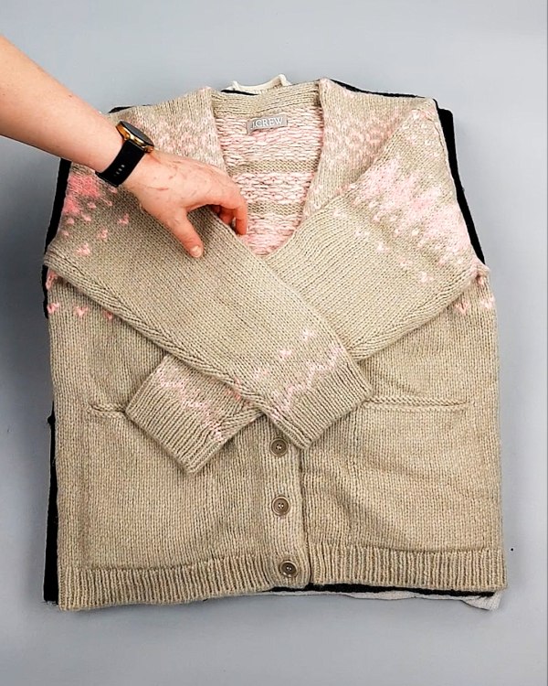 Фотография  133 - Джемпера СТОК CAN 084#7 кг, ЛОТ №7649 оптом в Краснодаре и Краснодарском крае