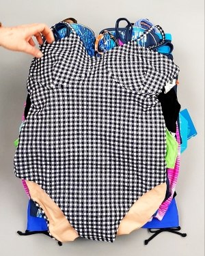 Фотография  634 - Купальники СТОК CAN 124#5 кг, ЛОТ №7689 оптом в Краснодаре и Краснодарском крае