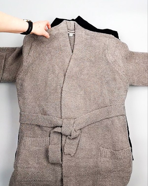 Фотография  870 - Кардиганы СТОК CAN 084#7 кг, ЛОТ №7671 оптом в Краснодаре и Краснодарском крае