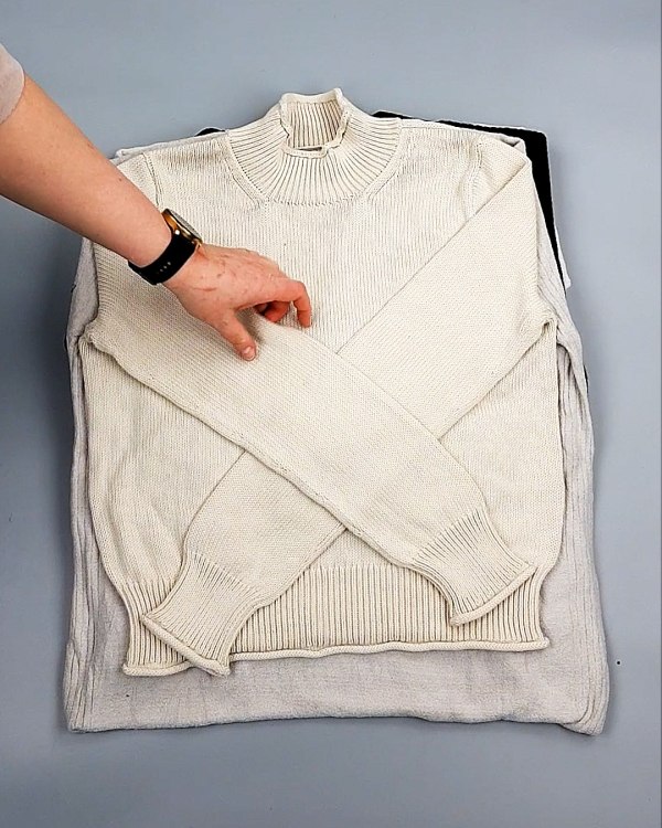 Фотография  116 - Джемпера СТОК CAN 084#7 кг, ЛОТ №7649 оптом в Краснодаре и Краснодарском крае