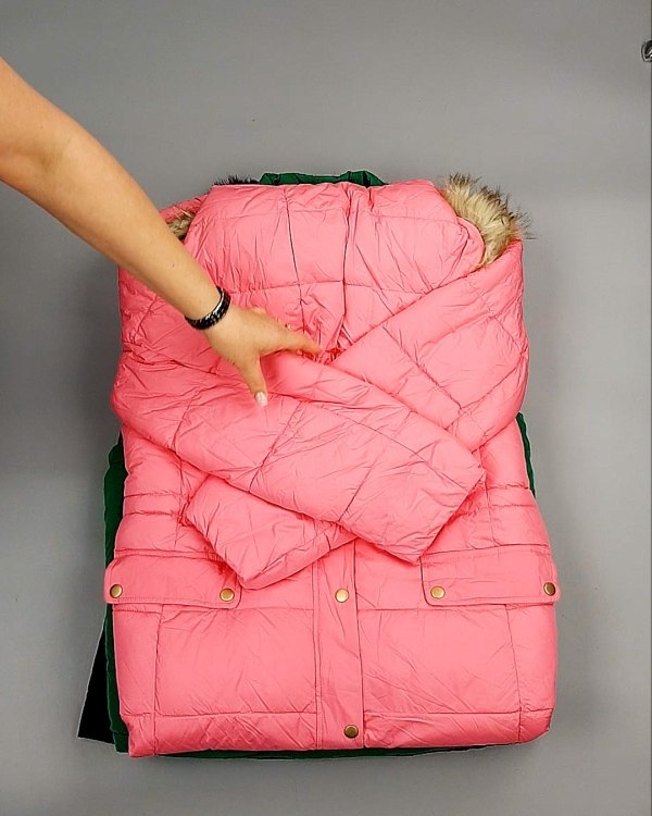 Фотография  152 - Верхняя одежда AMAZON жен 015#10 кг, ЛОТ №7712 оптом в Краснодаре и Краснодарском крае