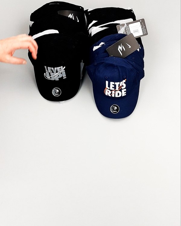 Фотография  960 - Кепки детские CAN 084#5 кг, ЛОТ №7965 оптом в Краснодаре и Краснодарском крае