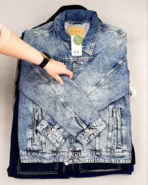 Фотография  863 - Ветровки м/ж C&A 025#10 кг, ЛОТ №7865 оптом в Краснодаре и Краснодарском крае