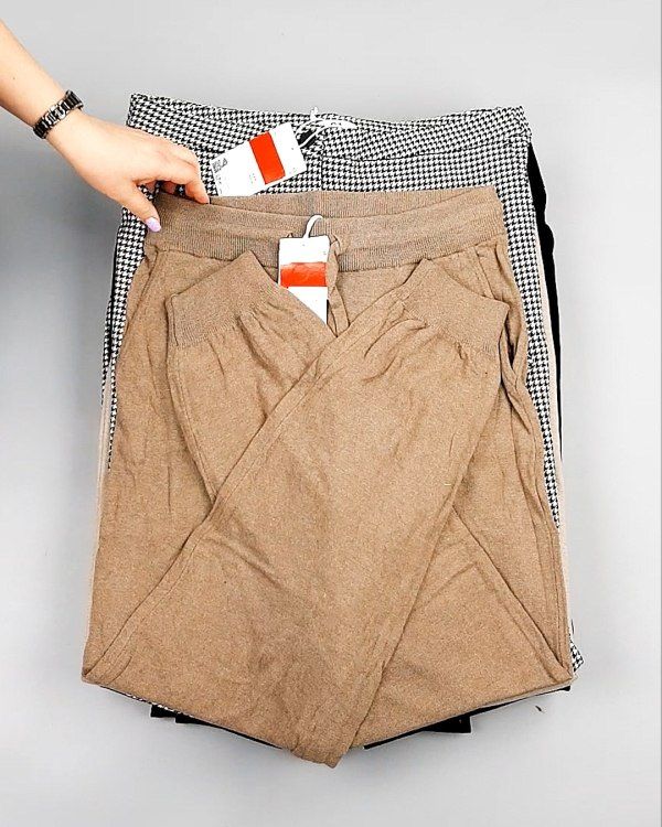 Фотография  245 - Брюки женские зима C&A 025#10 кг оптом в Краснодаре и Краснодарском крае