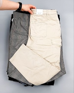 Фотография  388 - Брюки женские лето C&A 025#10 кг, ЛОТ №7895 оптом в Краснодаре и Краснодарском крае