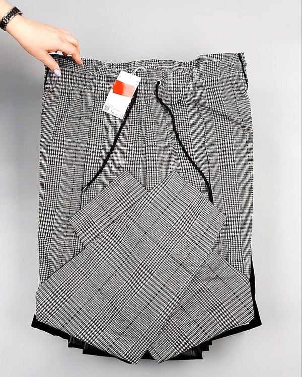 Фотография  365 - Брюки женские зима C&A 025#10 кг, ЛОТ №7910 оптом в Краснодаре и Краснодарском крае