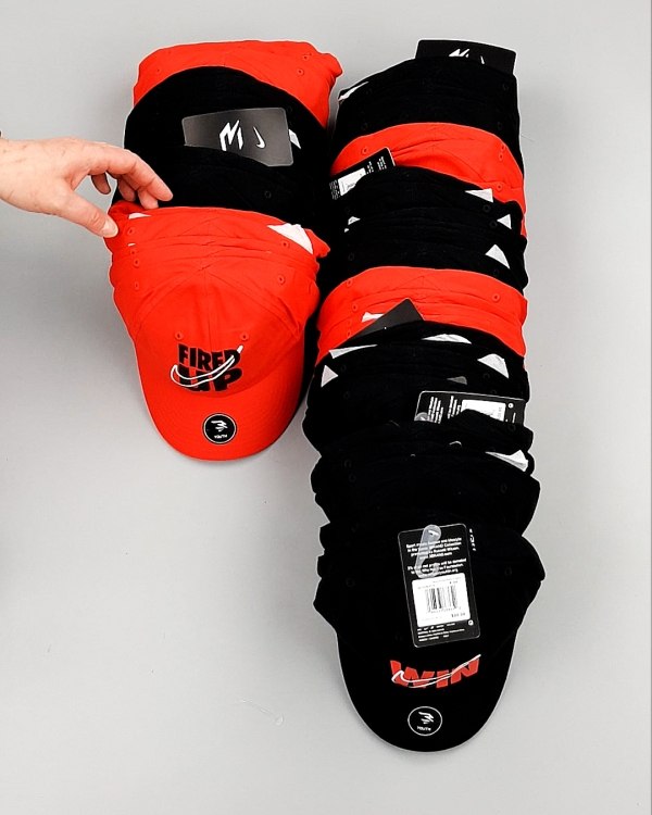 Фотография  936 - Кепки детские CAN 084#5 кг, ЛОТ №7964 оптом в Краснодаре и Краснодарском крае