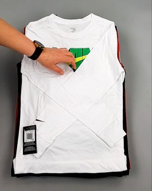 Фотография  798 - Тонковки детские NIKE CAN 084#5 кг, ЛОТ №7970 оптом в Краснодаре и Краснодарском крае