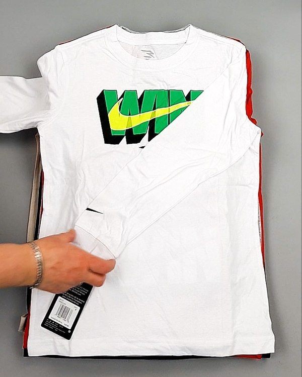 Фотография  113 - Тонковки детские NIKE CAN 084#5 кг, ЛОТ №7969 оптом в Краснодаре и Краснодарском крае