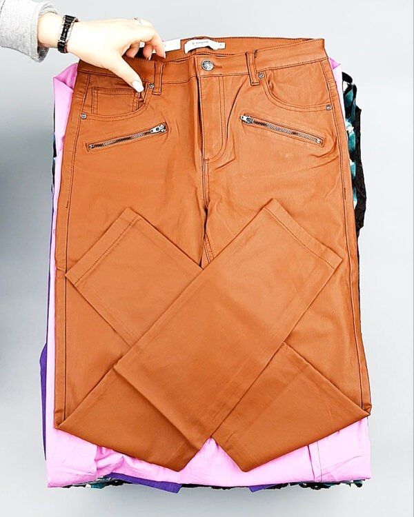 Фотография  304 - B.YOUNG Summer mix 035#15 кг, ЛОТ №8201 оптом в Краснодаре и Краснодарском крае