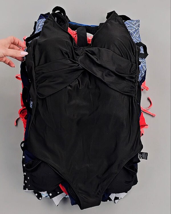 Фотография  821 - Купальники + плавки LIDL 074#5 кг, ЛОТ №8367 оптом в Краснодаре и Краснодарском крае