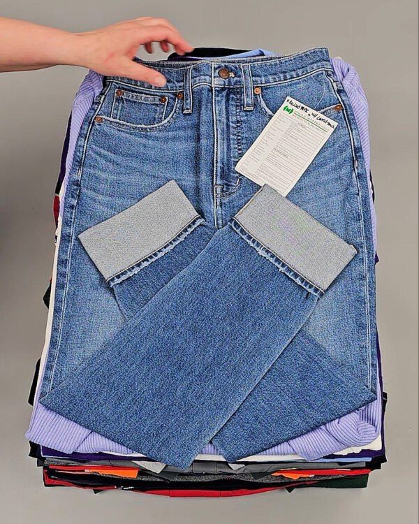 Фотография  209 - CANADA mix 084#50 кг, ЛОТ №8336 оптом в Краснодаре и Краснодарском крае