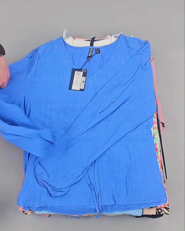 Фотография  676 - PIECES Summer mix 045#15 кг, ЛОТ №8421 оптом в Краснодаре и Краснодарском крае