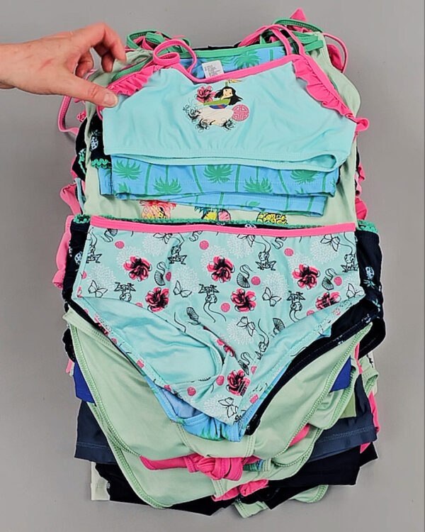 Фотография  581 - Купальники LIDL Kids 114#5 кг, ЛОТ №8373 оптом в Краснодаре и Краснодарском крае