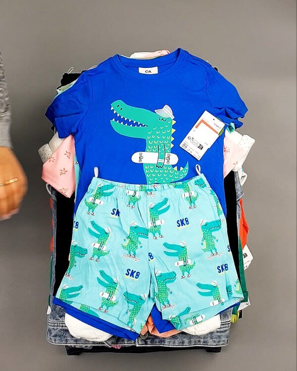 Фотография  241 - C&A детский микс 43#15,35 кг, ЛОТ №8205 оптом в Краснодаре и Краснодарском крае