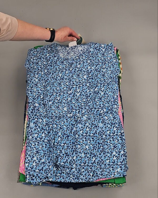 Фотография  930 - MAMA LICIOUS Summer 045 mix#16 кг, ЛОТ №8442 оптом в Краснодаре и Краснодарском крае