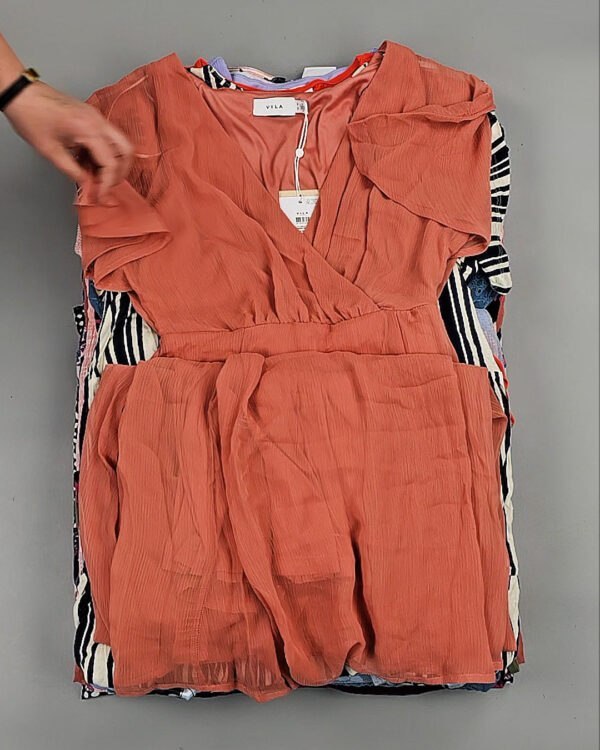 Фотография  341 - Платья VILA Summer 045#5 кг, ЛОТ №8619 оптом в Краснодаре и Краснодарском крае