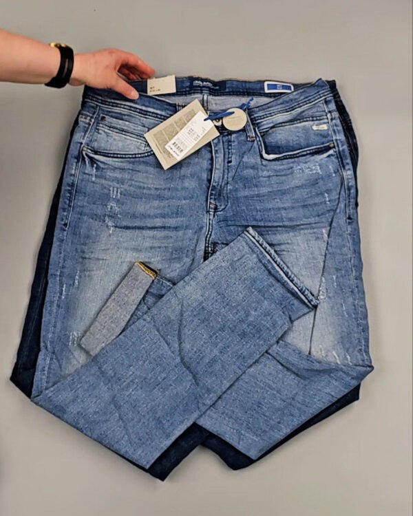 Фотография  792 - Джинсы BLEND HE 045#5 кг, ЛОТ №8685 оптом в Краснодаре и Краснодарском крае