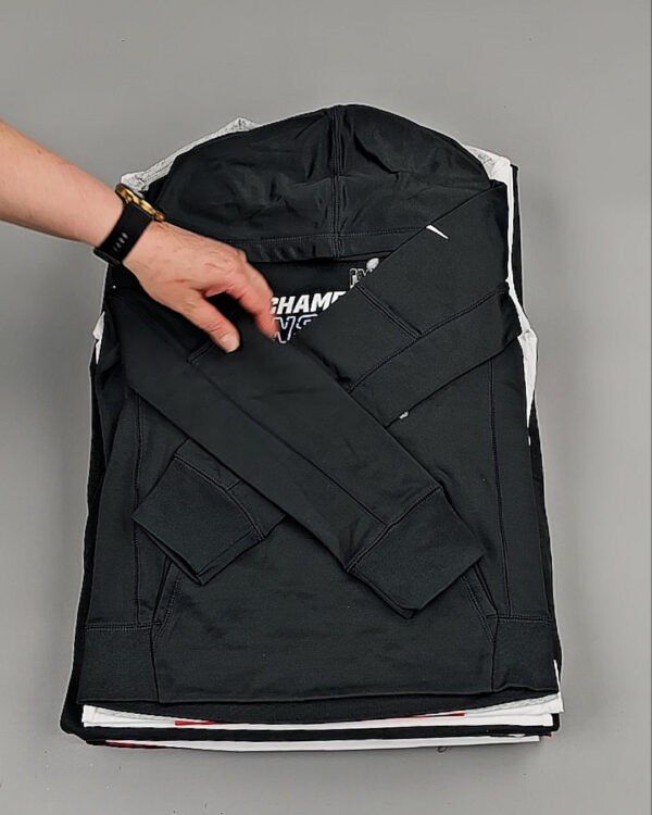 Фотография  876 - KIDS NIKE CAN 084#5 кг, ЛОТ №8503 оптом в Краснодаре и Краснодарском крае