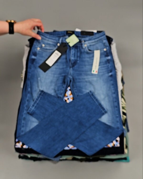 Фотография  500 - ONLY Summer mix 045#15 кг, ЛОТ №8514 оптом в Краснодаре и Краснодарском крае