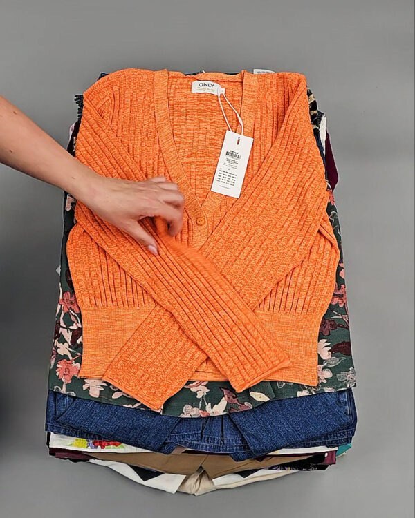 Фотография  948 - ONLY Summer mix 045#15 кг, ЛОТ №8456 оптом в Краснодаре и Краснодарском крае