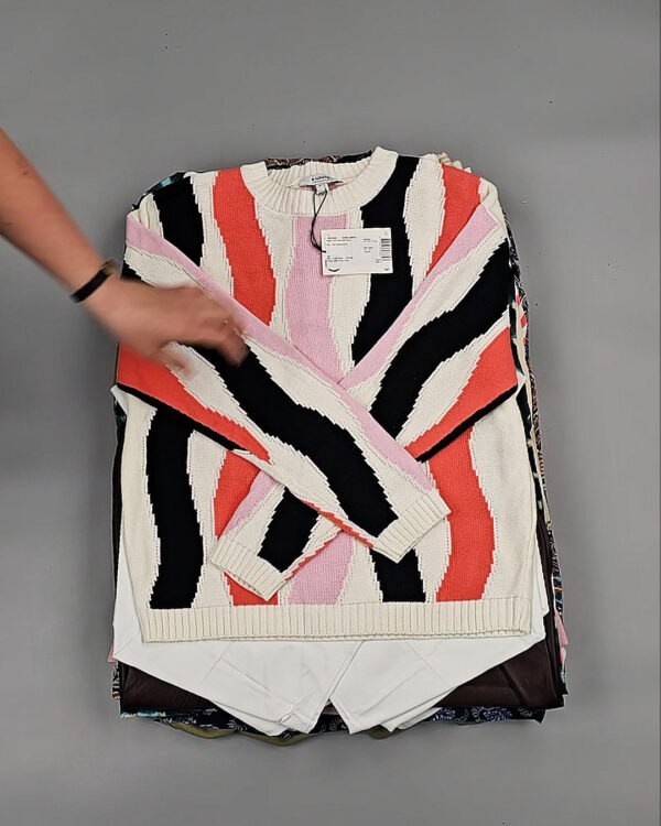 Фотография  856 - B.YOUNG Summer mix 045#15 кг, ЛОТ №8570 оптом в Краснодаре и Краснодарском крае