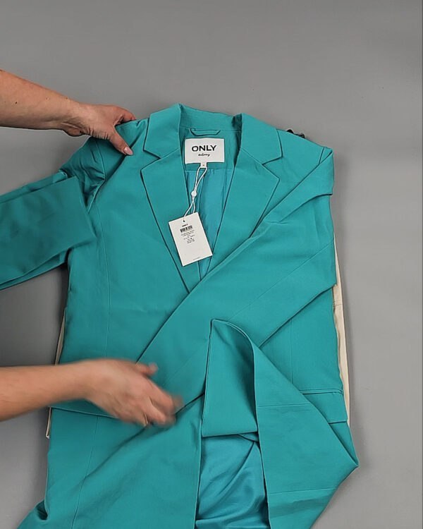 Фотография  467 - ONLY Summer mix 045#15 кг, ЛОТ №8456 оптом в Краснодаре и Краснодарском крае