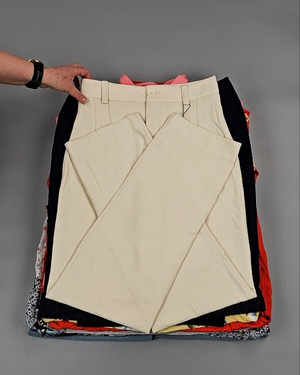 Фотография  433 - England Cream Summer#100 кг, ЛОТ № ВК0072 оптом в Краснодаре и Краснодарском крае