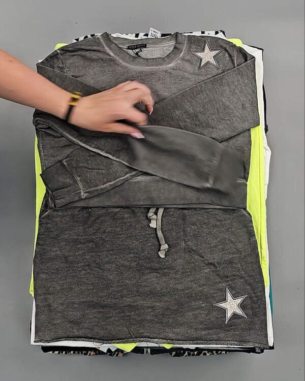 Фотография  710 - CIRCUS mix #12 кг, ЛОТ №8806 оптом в Краснодаре и Краснодарском крае