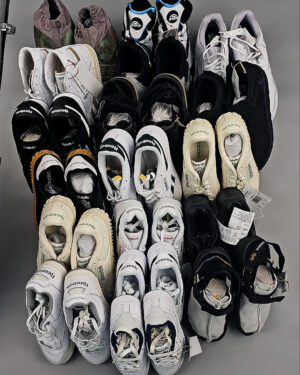 Купить Кроссовки Reebok#23 шт, ЛОТ №8895 оптом в Краснодаре и Краснодарском крае