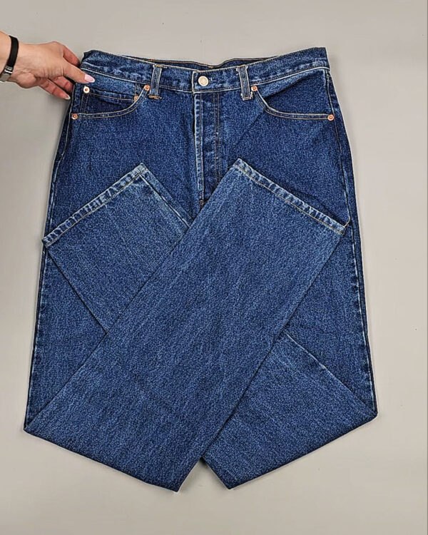 Фотография  256 - Джинсы LEVIS муж #6,3 кг, ЛОТ №8759 оптом в Краснодаре и Краснодарском крае