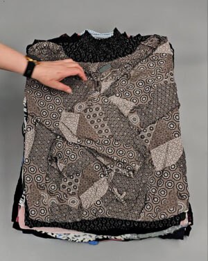 Фотография  688 - Блузки S#25 кг, ЛОТ № ВК0083 оптом в Краснодаре и Краснодарском крае