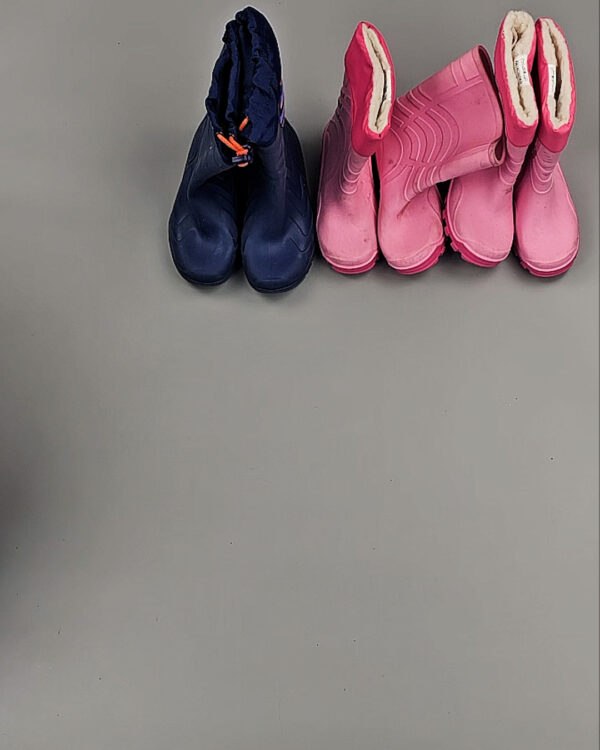 Фотография  732 - Обувь детская Summer Autlet#6 кг, ЛОТ № ВК0128 оптом в Краснодаре и Краснодарском крае