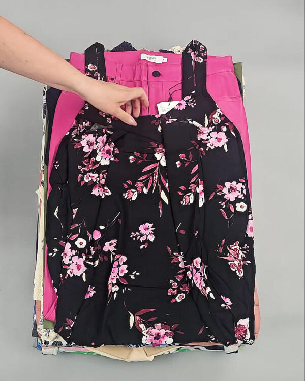 Фотография  813 - B.YOUNG Summer mix 045#17 кг оптом в Краснодаре и Краснодарском крае