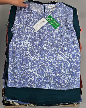 Фотография  651 - Блузки+Джемпера Bestseller Summer 045 B#8,5 кг, ЛОТ №9041 оптом в Краснодаре и Краснодарском крае