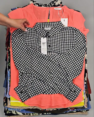 Фотография  283 - Блузки+Джемпера Bestseller Summer 045 B#8,5 кг, ЛОТ №9041 оптом в Краснодаре и Краснодарском крае