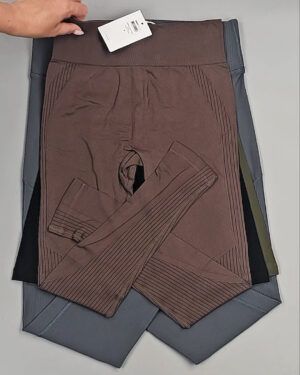 Фотография  875 - Спорт Bestseller 045 B#4 кг, ЛОТ №9038 оптом в Краснодаре и Краснодарском крае