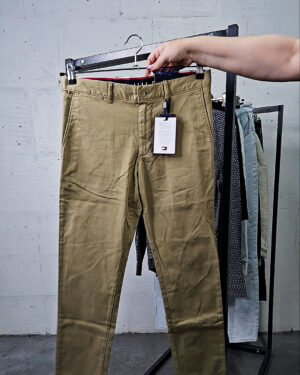 Фотография  517 - LACOSTE, CALVIN KLEIN, TOMMY HILFIGER, GUESS + 075#20 шт, ЛОТ №9072 оптом в Краснодаре и Краснодарском крае