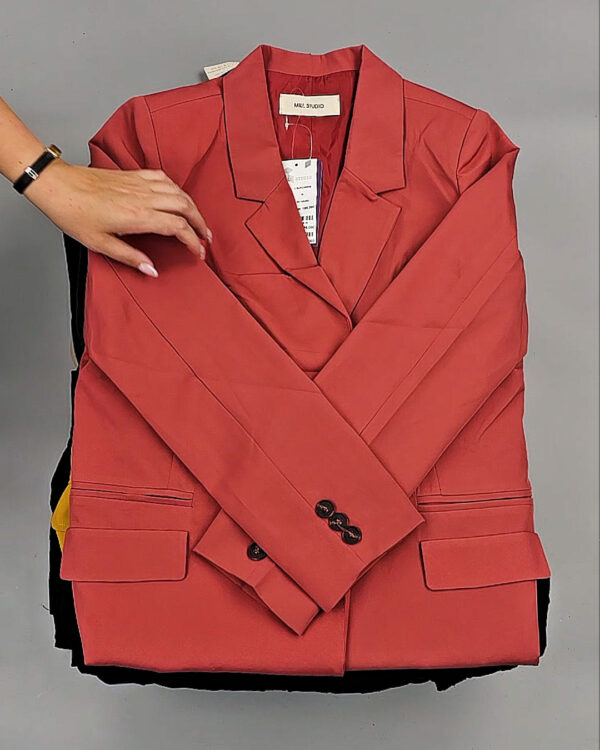 Фотография  274 - Жакеты Корея 085#10 кг, ЛОТ № СТ-9237 оптом в Краснодаре и Краснодарском крае